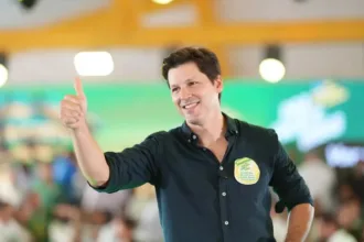 mdb-completa-60-anos-as-vesperas-de-voltar-ao-poder-com-daniel-vilela