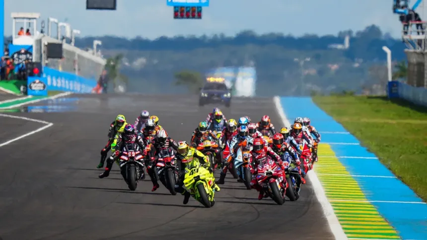 motogp:-fim-emite-comunicado-para-explicar-problemas-no-asfalto-e-reducao-de-corrida-no-gp-do-brasil