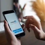 tradutor-de-‘corporatives’-viraliza-ao-converter-textos-em-linguagem-de-linkedin