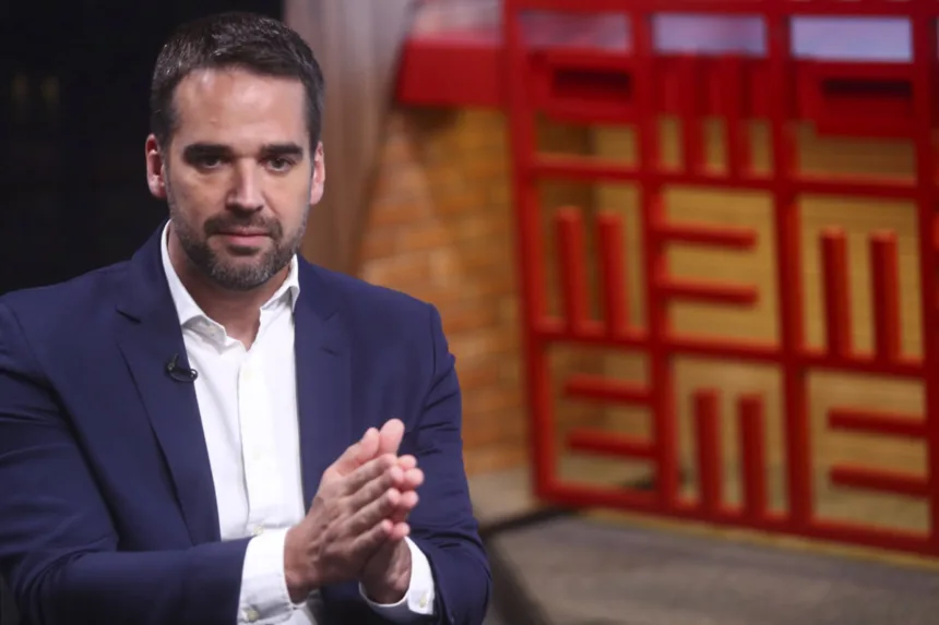 eduardo-leite-diz-que-fica-no-governo-do-rs-se-kassab-escolher-caiado