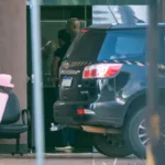 vorcaro-recebe-visita-dos-pais-na-superintendencia-da-pf