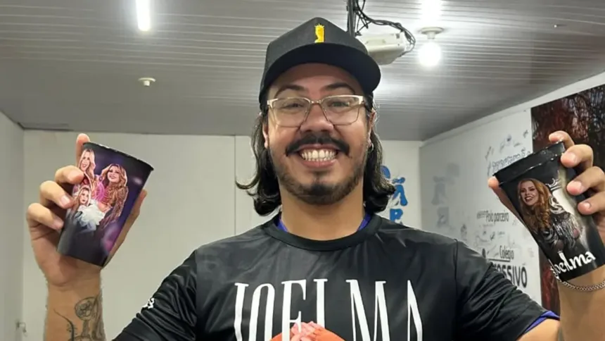 ‘moveram-o-mundo-por-uma-surpresa’,-diz-professor-convidado-por-joelma-para-ser-padrinho-de-turma-em-goiania