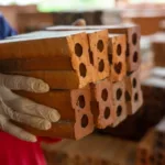 conflito-no-oriente-medio-encarece-frete-e-pressiona-precos-de-materiais-de-construcao-em-goias