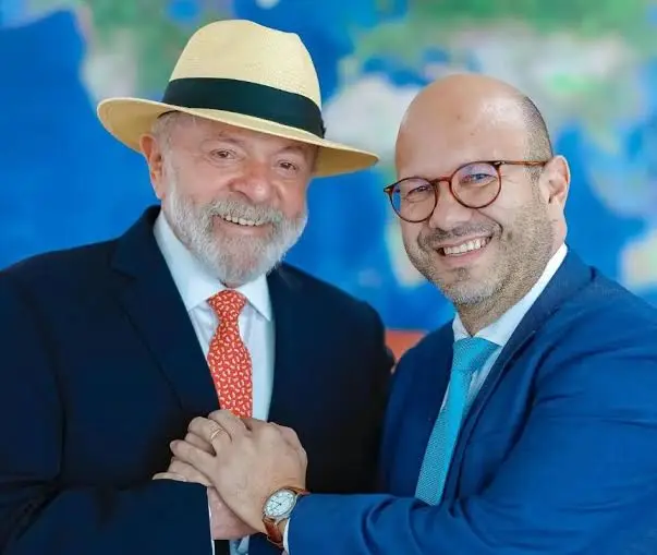 lula-recua-e-nao-vai-colocar-goiano-no-lugar-de-gleisi-hoffmann 