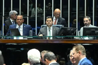 senado-aprova-lei-que-equipara-misoginia-ao-crime-de-racismo;-entenda