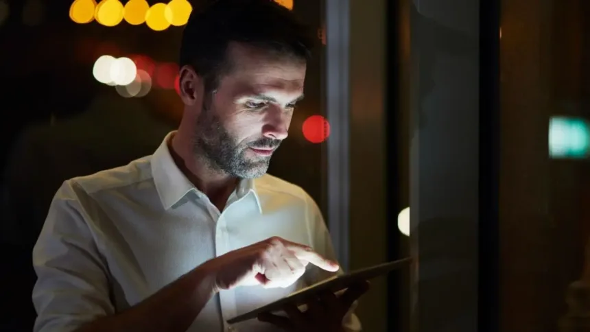 ia-na-advocacia:-76%-dos-profissionais-em-goias-e-mais-6-estados-usam-a-tecnologia-com-frequencia