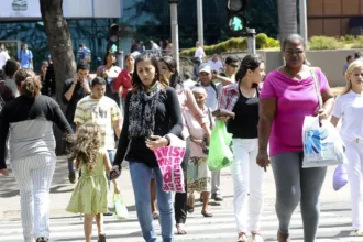 desemprego-sobe-para-5,8%-em-fevereiro,-mas-e-o-menor-para-o-trimestre-–-agencia-brasil