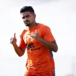 goias-negocia-contratacao-do-zagueiro-ramon-menezes-no-ultimo-dia-da-janela-de-transferencias