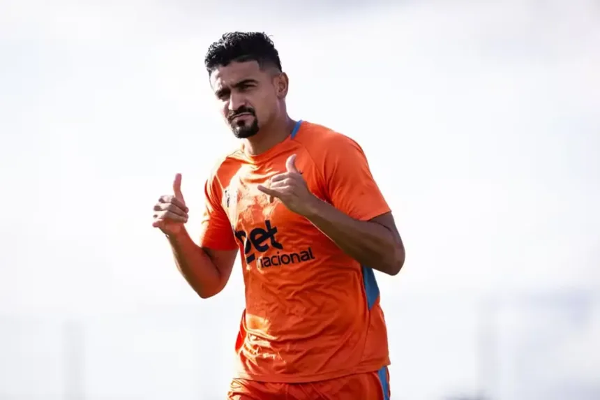 goias-negocia-contratacao-do-zagueiro-ramon-menezes-no-ultimo-dia-da-janela-de-transferencias