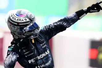 antonelli-se-torna-o-lider-mais-jovem-da-formula-1-ao-vencer-gp-do-japao