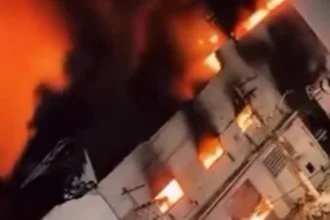incendio-de-grandes-proporcoes-atinge-fabrica-no-bras,-em-sao-paulo-–-radio-itatiaia