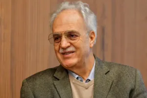 papa-leao-14-nomeia-cientista-carlos-nobre-como-conselheiro