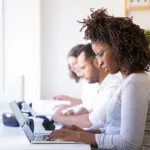 governo-aumenta-bolsa-de-estagio-e-vale-transporte-a-14-mil-estudantes