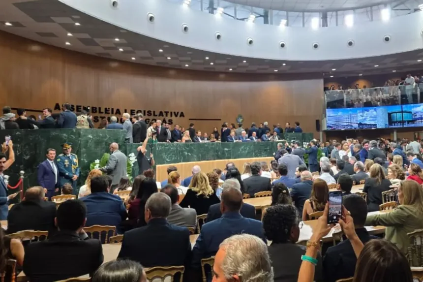 posse-de-daniel-vilela:-momento-e-de-uniao-institucional,-diz-bruno-peixoto