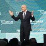 presidente-da-fifa-confirma-participacao-do-ira-na-copa-do-mundo