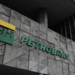 petrobras-eleva-precos-do-querosene-de-aviacao-em-55%,-diz-agencia-–-g1