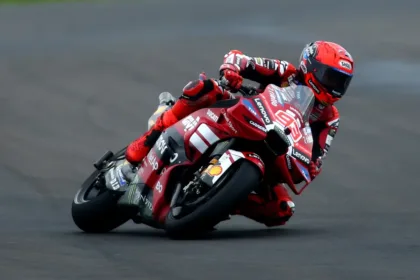 chefe-da-ducatti-revela-que-marc-marquez-busca-melhor-forma-na-motogp-apos-lesao-no-ultimo-ano