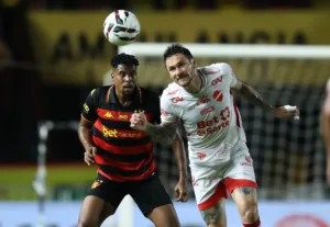 na-estreia-de-guto-ferreira,-vila-nova-fica-no-empate-com-o-sport-na-ilha-do-retiro