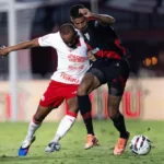 na-vespera-do-aniversario,-atletico-perde-de-virada-para-o-nautico-no-accioly