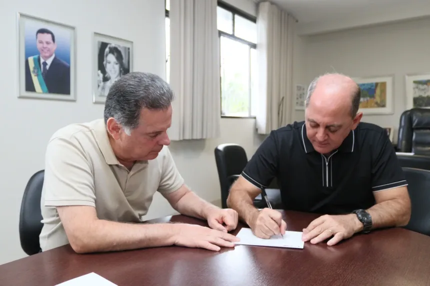 gugu-nader-troca-de-partido-novamente-e-se-filia-ao-psdb-em-goiania