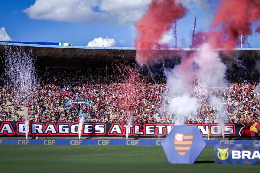 flamengo-parabeniza-atletico-pelo-seu-aniversario-de-89-anos
