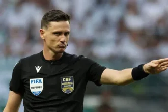 cbf-escala-arbitro-fifa-para-classico-vila-nova-x-atletico-pela-serie-b;-confira