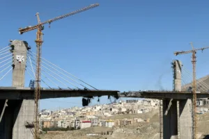 kuwait-acusa-o-ira-de-atacar-usina-de-dessalinizacao-e-refinaria-de-petroleo;-teera-nega-e-culpa-israel-–-o-globo