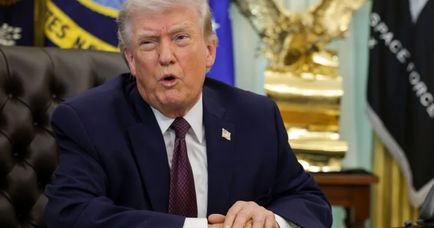 trump-diz-que-eua-poderiam-reabrir-facilmente-estreito-de-ormuz-–-cnn-brasil