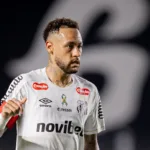 arbitro-relata-desrespeito-de-neymar-sobre-cartao-que-o-tirou-do-jogo-contra-o-flamengo