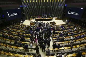 janela-partidaria-perto-do-fim;-confira-proximas-etapas-do-calendario-eleitoral-de-2026