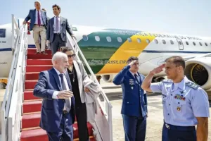 lula-desiste-de-comprar-novo-aviao-presidencial-por-temer-desgaste
