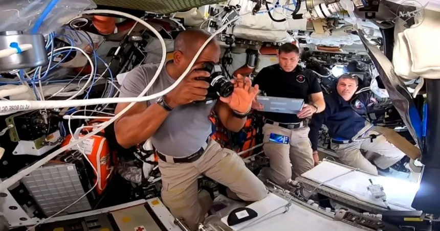 3°-dia-da-artemis-ii:-tripulacao-se-prepara-para-observacao-lunar-–-cnn-brasil