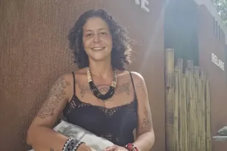 ‘apos-um-burnout,-larguei-carreira-de-20-anos-em-ti-para-viajar-o-brasil-e-dancar-forro’