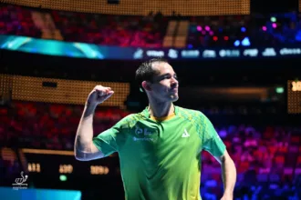 calderano-se-classifica-para-semifinal-da-copa-do-mundo-de-tenis-de-mesa-e-vai-enfrentar-o-numero-1-do-ranking