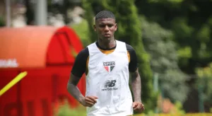 apos-sumico,-sao-paulo-aguarda-explicacoes-de-arboleda,-que ignora-contatos-do-tricolor