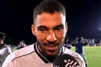 ex-vasco,-allan-celebra-vitoria-do-botafogo-em-sao-januario:-‘sou-torcedor-desde-crianca-e-vencer-aqui-tem-um-gosto-muito-bom’-–-fogaonet