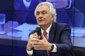 onze-governadores-renunciam-para-disputar-eleicoes-de-outubro;-veja-quem-deixou-o-cargo