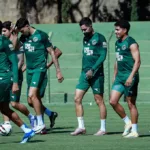 goias-pode-ter-novidades-na-equipe-titular-no-duelo-contra-o-criciuma;-confira-a-provavel-escalacao