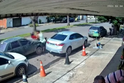 camera-registra-atropelamento-que-deixou-dois-feridos-em-anicuns;-motorista-nao-foi-identificado
