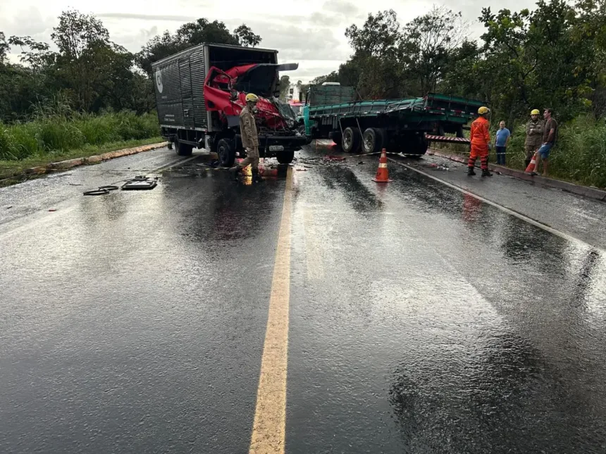 semana-santa-termina-com-acidentes-fatais-e-quase-3-mil-multas-nas-brs-de-goias