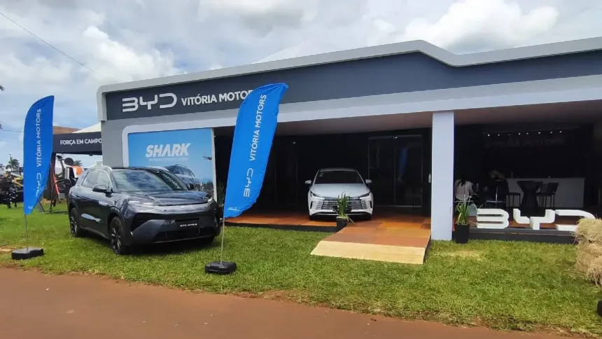 porsche-e-outras-marcas-de-luxo-invadem-tecnoshow-de-olho-no-dinheiro-do-agro