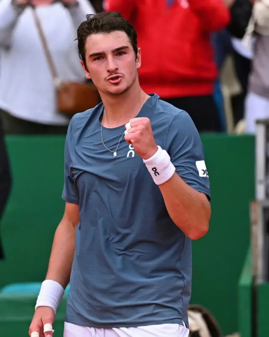 joao-fonseca-domina-canadense-e-vence-na-estreia-do-masters-1000-de-monte-carlo