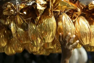 motorista-de-aplicativo-foge-com-mais-de-100-ovos-de-pascoa-que-seriam-doados-para-criancas-em-aparecida