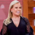 christina-rocha,-do-casos-de-familia,-surge-de-biquini-e-ganha-elogios;-veja-foto