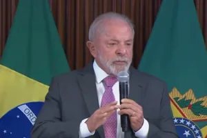 lula-faz-reuniao-com-ministros-sobre-medidas-para-conter-endividamento