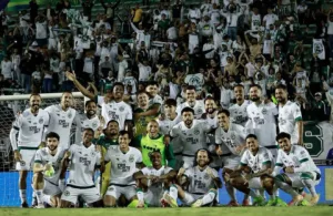 invencibilidade-de-20-jogos-ja-e-a-sexta-maior-da-historia-do-goias;-confira-as-demais