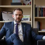 comissao-de-financas-da-camara-aprova-convite-para-dario-durigan