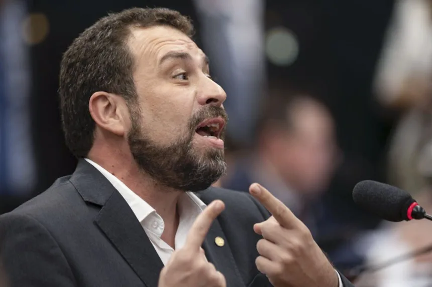 boulos-confirma-que-governo-apresentara-pl-sobre-6×1-nos-proximos-dias