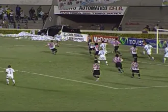 no-clima-das-estreias-dos-brasileiros-na-libertadores,-relembre-a-participacao-do-goias-na-competicao