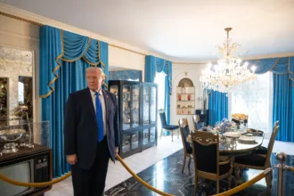 oposicao-a-trump-volta-a-defender-fim-de-poder-de-guerra-do-presidente